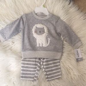 Carter’s | Sweatsuit